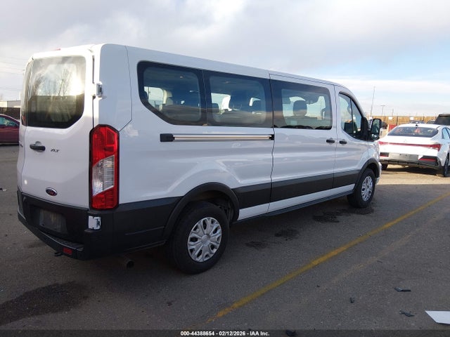 1FBAX2Y83NKA83798 Ford Transit-350 Passenger Van Xlt