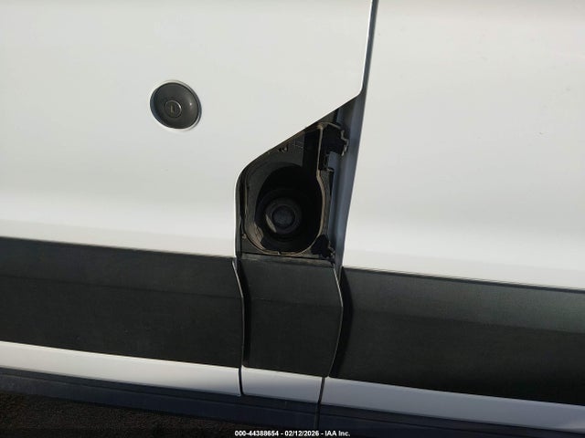 1FBAX2Y83NKA83798 Ford Transit-350 Passenger Van Xlt