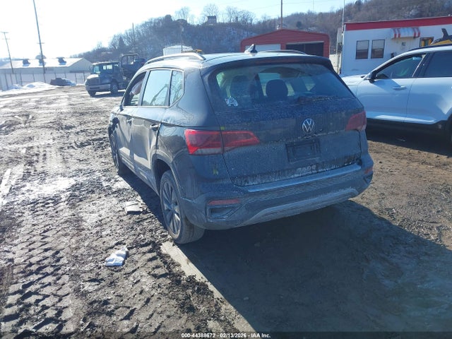 2022 VOLKSWAGEN TAOS 3VVCX7B20NM015040 Photo 2
