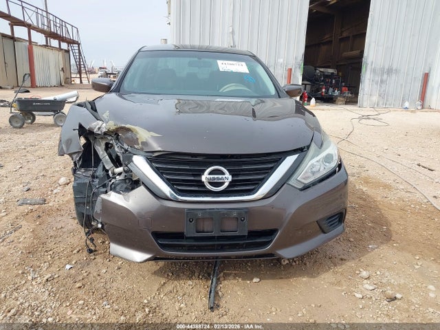 1N4AL3AP1HN316181 Nissan Altima 2.5 S