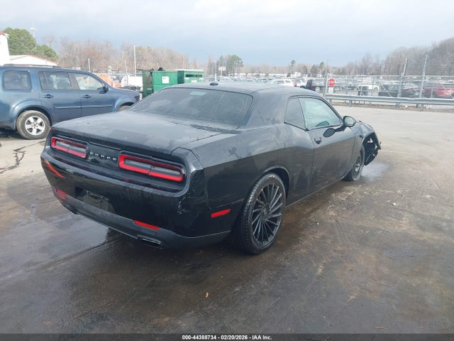 2016 Dodge Challenger Sxt მანქანა იყიდება აუქციონზე, vin: 2C3CDZAG8GH195034, აუქციონის ნომერი: 44388734
