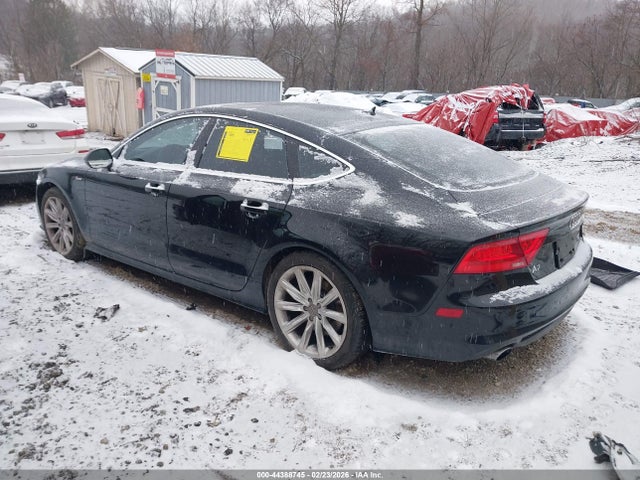 2012 AUDI A7 WAUSGAFC3CN005192 Photo 2