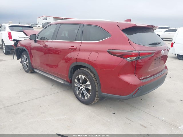 44388746 :رقم المزاد ، 5TDKDRAH2RS533290 vin ، 2024 Toyota Highlander Xle مزاد بيع