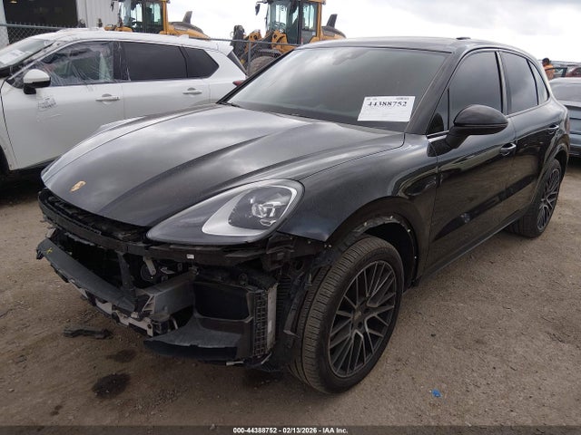 2019 PORSCHE CAYENNE WP1AA2AY5KDA10731 Photo 1