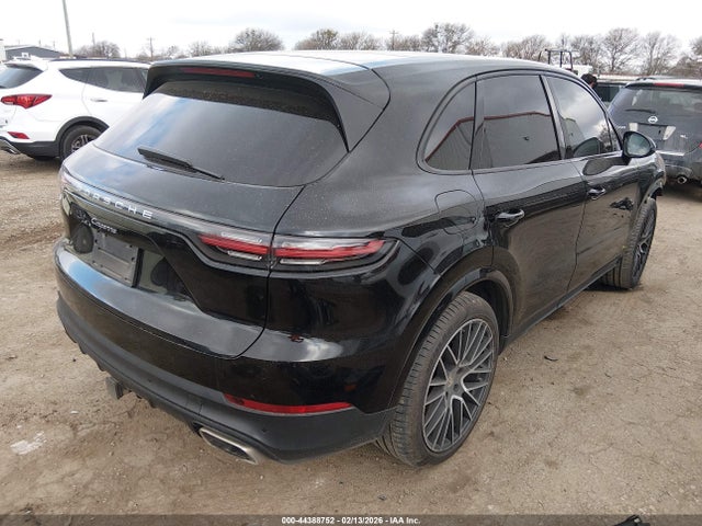 2019 PORSCHE CAYENNE WP1AA2AY5KDA10731 Photo 3