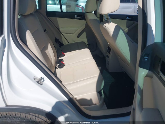 WVGAV7AX5FW602596 Volkswagen Tiguan Sel