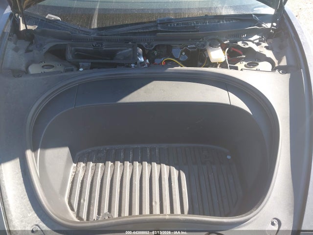 2024 TESLA MODEL 3 5YJ3E1EA4RF735911 Photo 9