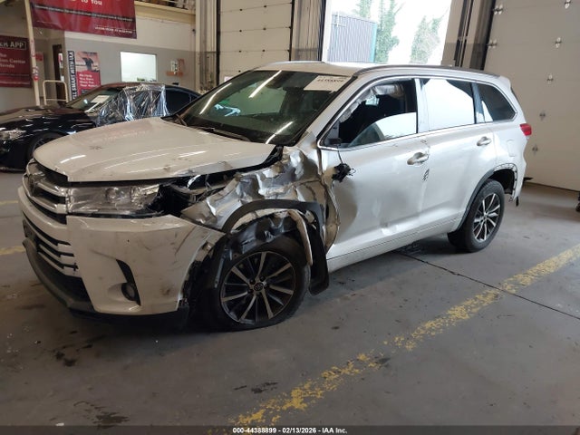 2017 TOYOTA HIGHLANDER 5TDJZRFH3HS462914 Photo 1