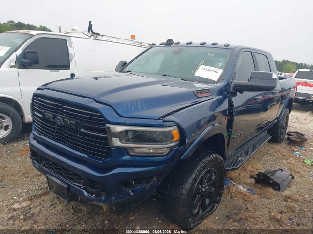 3C6UR5NLXNG418275 RAM 2500 Laramie 4x4 6&#039;4 Box