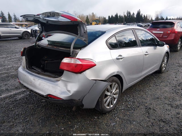 44388957 :رقم المزاد ، KNAFX4A69G5535077 vin ، 2016 Kia Forte Lx مزاد بيع