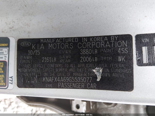 KIA FORTE LX 2016 KNAFX4A69G5535077 Image 9