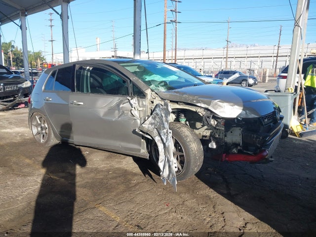2016 VOLKSWAGEN GOLF 3VW217AU5GM001715