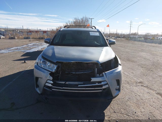 5TDJZRFH6KS573948 Toyota Highlander Xle