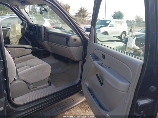 Auction sale of the 2004 Chevrolet Tahoe Ls, vin: 1GNEC13Z14J332839, lot number: 44388971