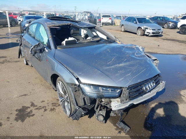 2016 AUDI A7 WAU2GAFC4GN026431 Photo 0