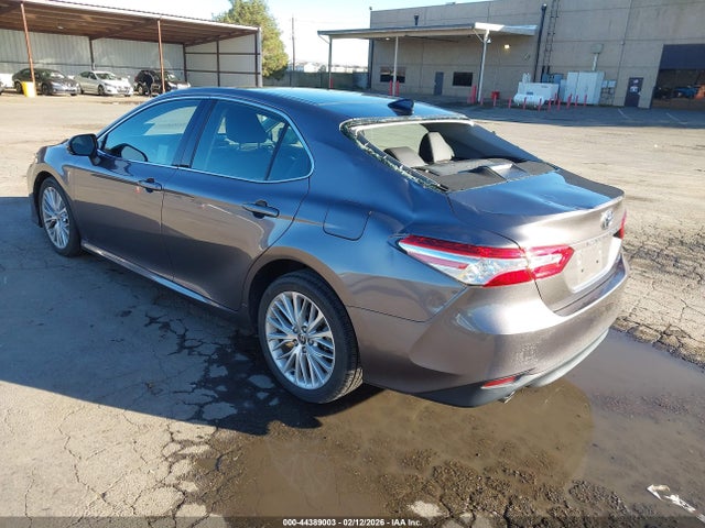 4T1FZ1AKXLU044103 Toyota Camry Xle V6