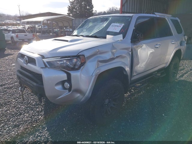 JTEBU5JR1E5167738 Toyota 4runner Trail
