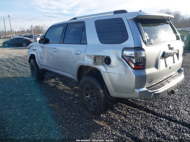 JTEBU5JR1E5167738 Toyota 4runner Trail