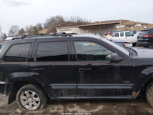 44389031 :رقم المزاد ، 1J8GR48K38C147059 vin ، 2008 Jeep Grand Cherokee Laredo مزاد بيع