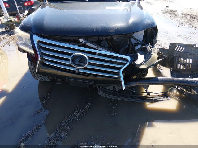 Lexus LX 570 2014 JTJHY7AX4E4141280 Image 6