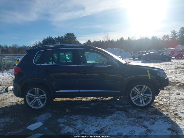 WVGBV7AX4GW612266 Volkswagen Tiguan R-line