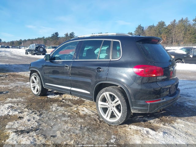 WVGBV7AX4GW612266 Volkswagen Tiguan R-line