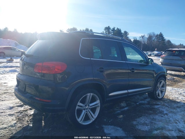 WVGBV7AX4GW612266 Volkswagen Tiguan R-line