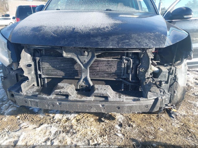 WVGBV7AX4GW612266 Volkswagen Tiguan R-line
