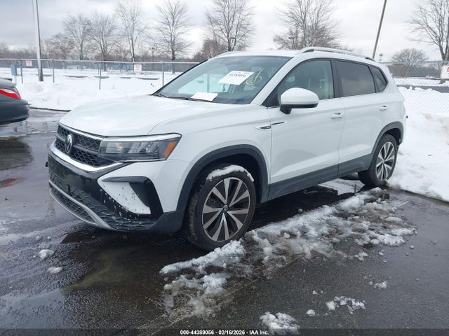 2023 VOLKSWAGEN TAOS 3VVEX7B2XPM313123 Photo 1