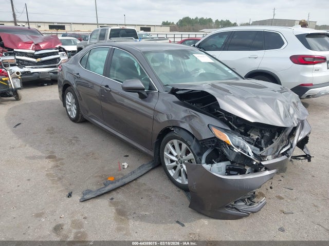 2019 TOYOTA CAMRY 4T1B11HK0KU222112