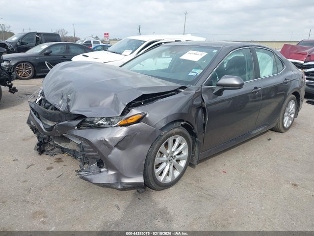 2019 TOYOTA CAMRY 4T1B11HK0KU222112 Photo 1