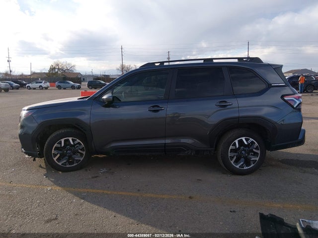 2025 Subaru Forester Premium მანქანა იყიდება აუქციონზე, vin: JF2SLDBC4SH605501, აუქციონის ნომერი: 44389087