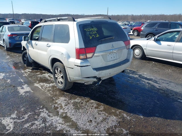2011 MITSUBISHI ENDEAVOR 4A4JM2AS3BE015191 Photo 2
