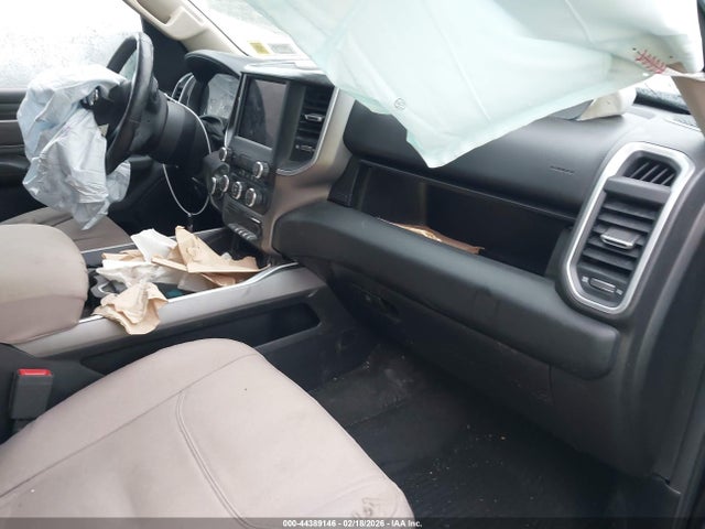 2020 RAM 1500 1C6SRFFT8LN154070 Photo 4