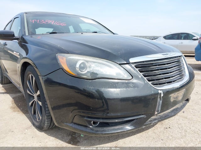 Aukcja sprzedaży 2014 Chrysler 200 Touring, vin: 1C3CCBBGXEN132255, numer aukcji: 44389166