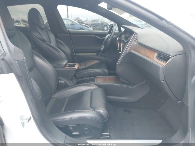 2019 TESLA MODEL S 5YJSA1E28KF348302 Photo 4