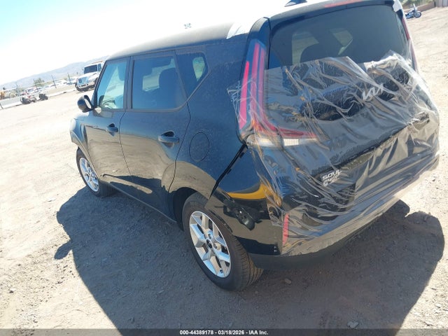 KNDJ23AU3S7953488 KIA SOUL LX