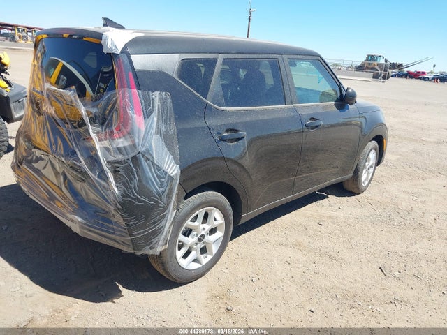 KNDJ23AU3S7953488 KIA SOUL LX