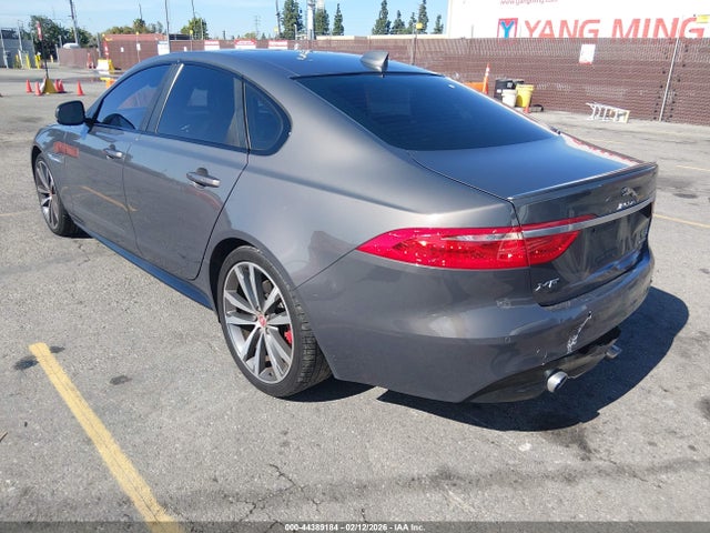 SAJBM4BV2GCY22354 Jaguar Xf S