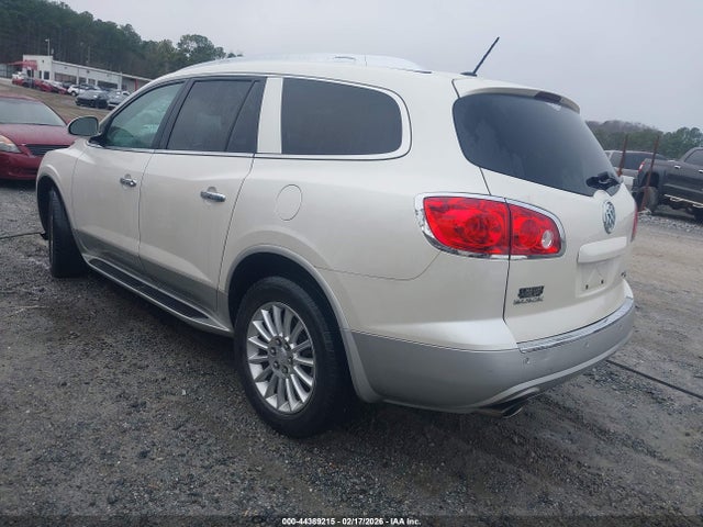2011 BUICK ENCLAVE 5GAKRBED6BJ400987 Photo 2