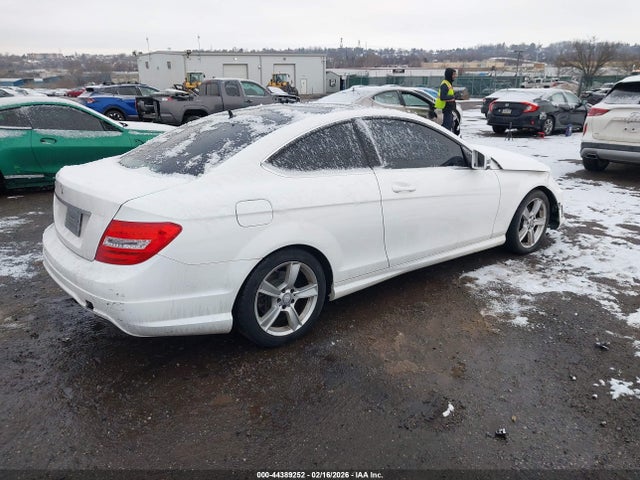 WDDGJ4HB7EG279525 Mercedes-Benz C 250