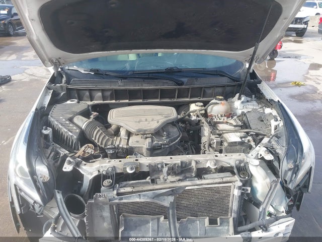 2017 CADILLAC XT5 1GYKNARS4HZ115349 Photo 9