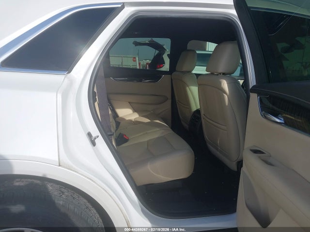 2017 CADILLAC XT5 1GYKNARS4HZ115349 Photo 7