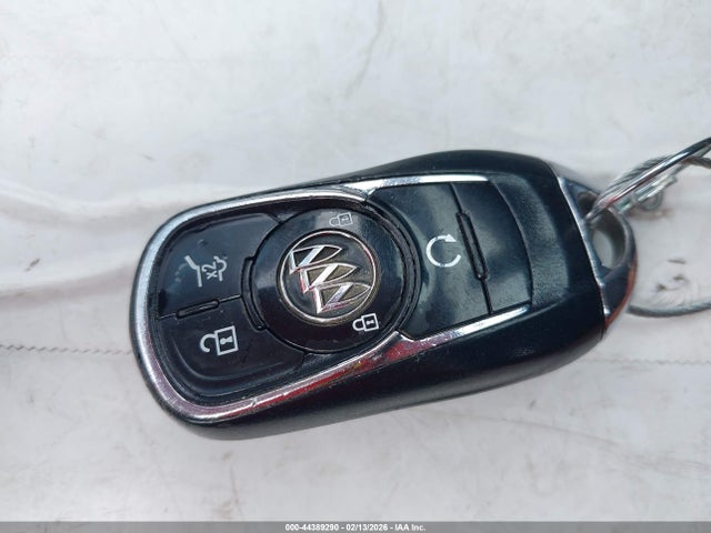 Buick Envision Essence 2018 LRBFX1SA6JD006248 Image 11