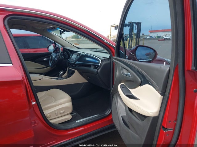 Buick Envision Essence 2018 LRBFX1SA6JD006248 Image 5