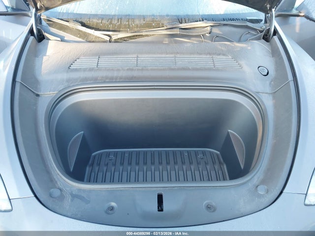 2023 TESLA MODEL Y 7SAYGDEE9PF896520 Photo 9