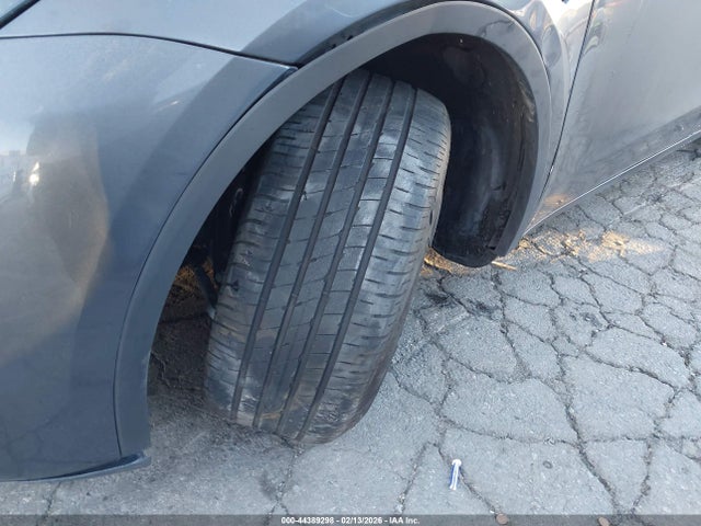 2023 TESLA MODEL Y 7SAYGDEE9PF896520 Photo 5