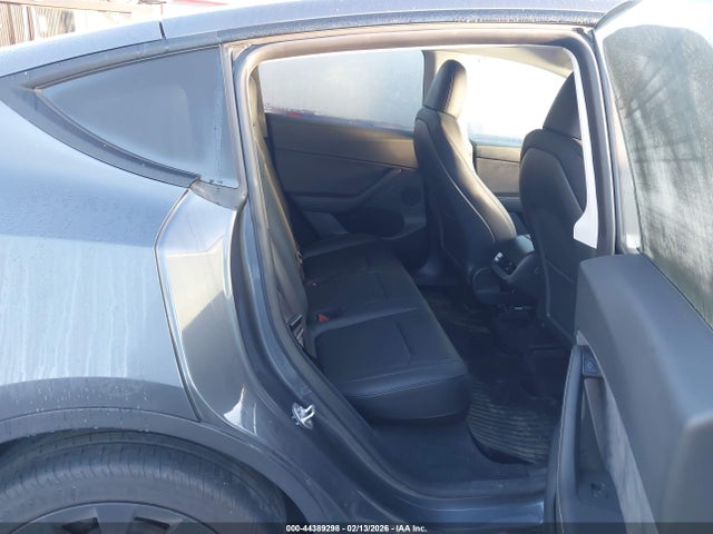 2023 TESLA MODEL Y 7SAYGDEE9PF896520 Photo 7
