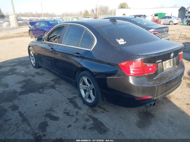 2015 BMW 328I WBA3B5G55FNS14688 Photo 2