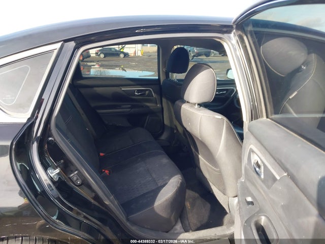 1N4AL3AP0JC184211 Nissan Altima 2.5 Sv